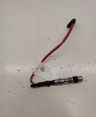 Volkswagen PASSAT B5 Ignition plug leads 071035255B