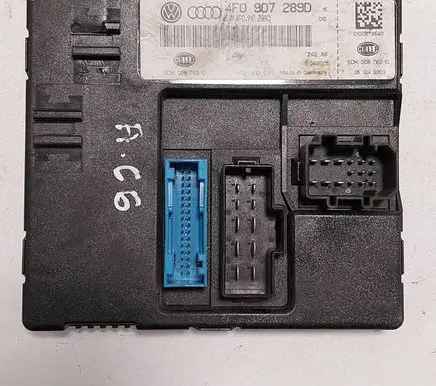 Audi A6 S6 C6 4F Comfort/convenience module 4F0907289D 4F0910289D 5DK00876210