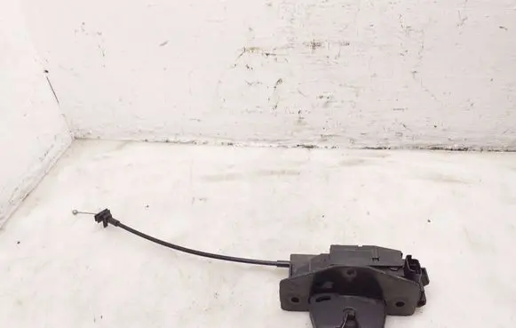 Peugeot 3008 II Tailgate/trunk/boot lock/catch/latch 9687148480 260716 1060013A1