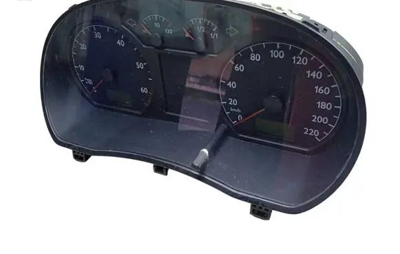 Volkswagen Polo Speedometer (instrument cluster) 6Q0920800P-kasacja 6Q0920800P