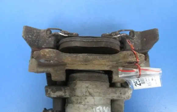 Alfa Romeo 156 Front brake caliper