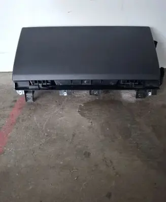 Land Rover Range Rover Sport L494 Glove box L4946350