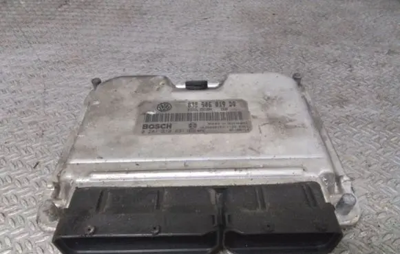 Seat Ibiza III (6L) Engine control unit/module 038906019DQ 0281010891