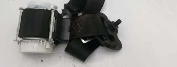 BMW 1 E81 E87 Front seatbelt 33059848