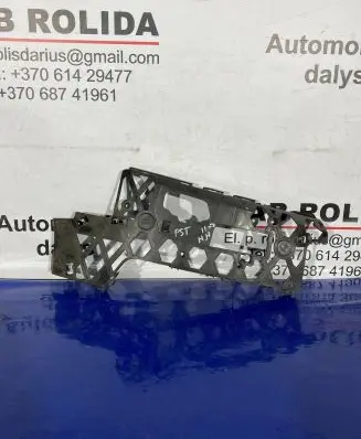 Volkswagen PASSAT B7 Front bumper mounting bracket 3AA807178