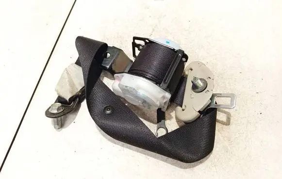 Subaru Outback Rear seatbelt