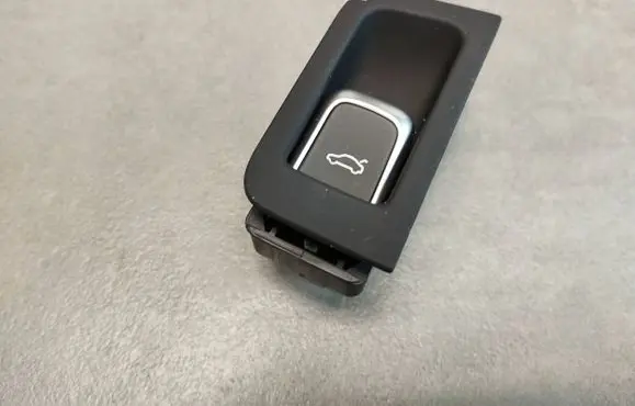 Audi A7 S7 4G Tailgate opening switch 4H0959831B 4G8959829
