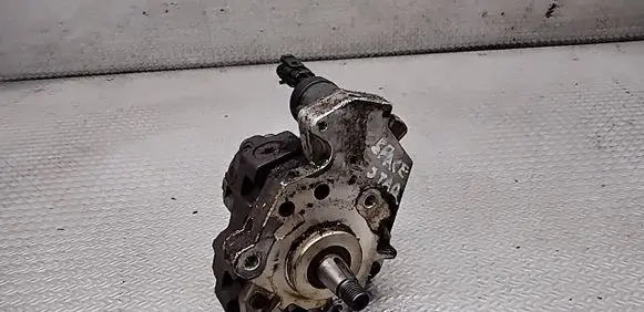 Renault Trafic II (X83) Fuel injection high pressure pump 0445010075 8200108225