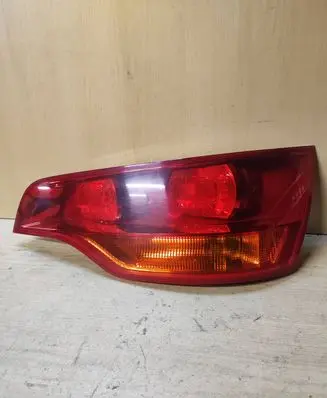 Audi Q7 4L Rear/tail lights 4L0945093