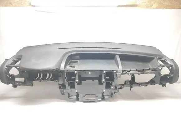 Renault Trafic III (X82) Dashboard 681002557R