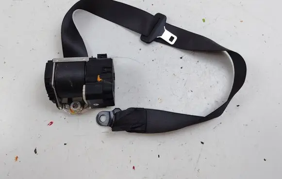 Jaguar XK - XKR Front seatbelt 00066236