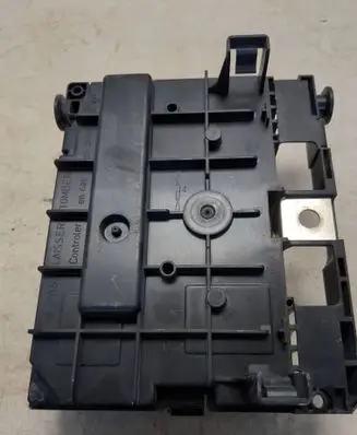 Peugeot 308 Fuse module 9666700480