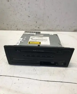 Audi A5 8T 8F CD/DVD changer 8T2035110A