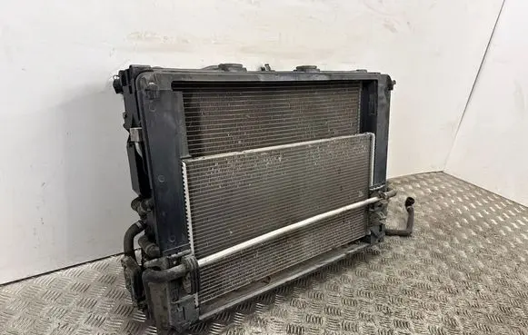 BMW 6 F12 F13 Radiator set 7601832 760373906 8509743