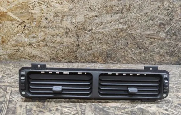 Jaguar XK8 - XKR Dash center air vent grill