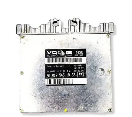 Mercedes-Benz E W212 Engine control unit/module 0175451932
