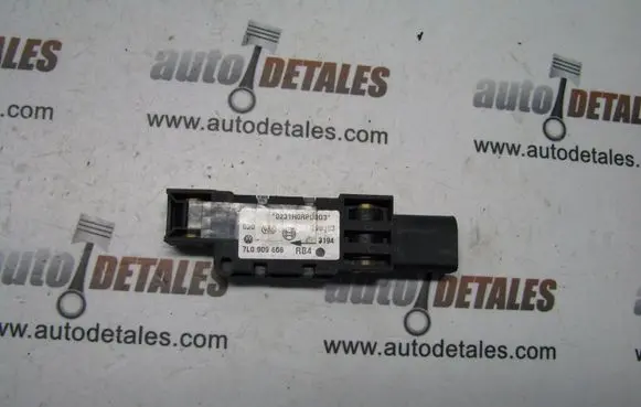 Porsche Cayenne (9PA) Airbag deployment crash/impact sensor 7L0909606