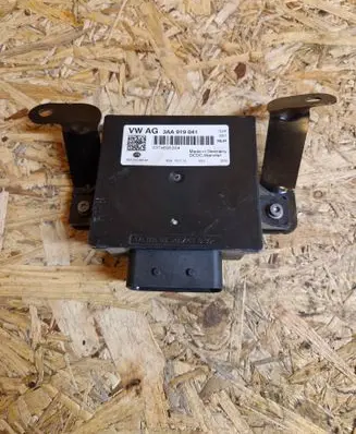 Volkswagen Sharan Power management control unit 3AA919041 8ES01045240 0374695304