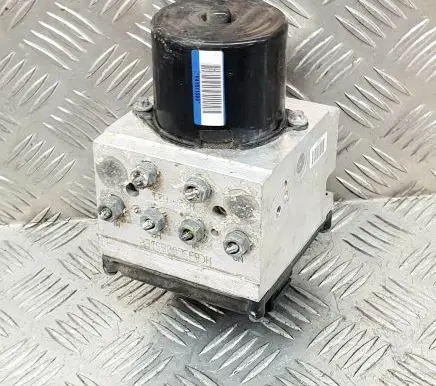 Volkswagen PASSAT B6 ABS Pump 3C0614109T 16705710