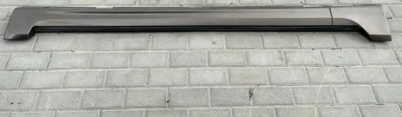 Volvo V70 Sill 30678565