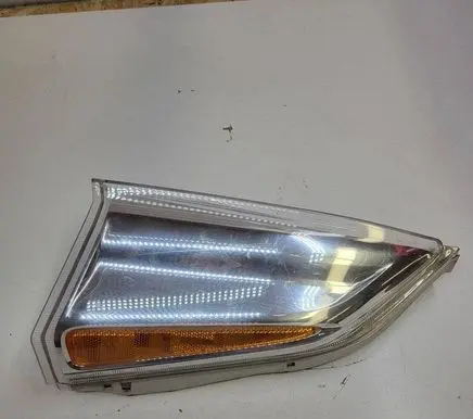 Nissan Leaf I (ZE0) Front indicator light 261853NF0A