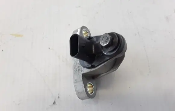 Volvo XC90 Crankshaft position sensor 31441271