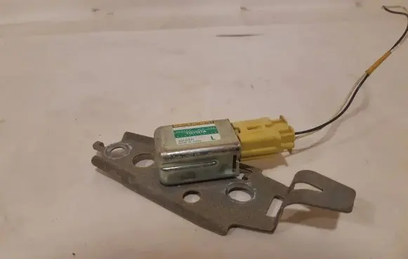 Lexus GS 300 350 430 450H Airbag deployment crash/impact sensor 8983030130