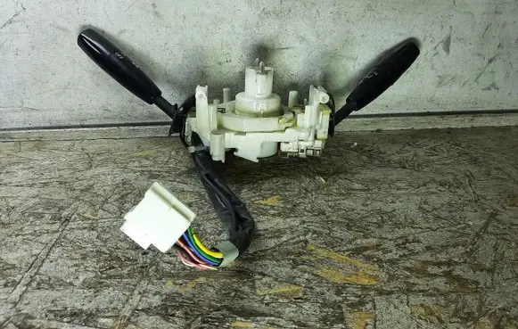 KIA Rio Wiper turn signal indicator stalk/switch 93400FD100 45131A1003