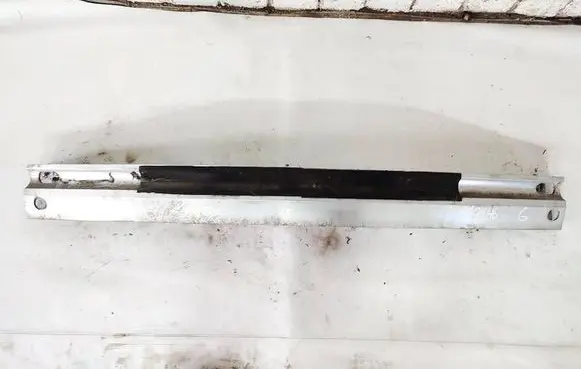 Lexus RX 300 Rear beam 