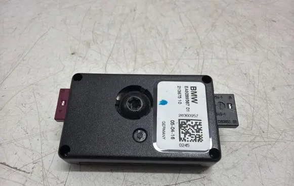 BMW 2 F45 Aerial antenna amplifier 9289587 21367510