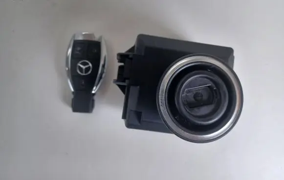 Mercedes-Benz E C207 W207 Ignition lock A2189053501-MERC 2189053501 A9066800065
