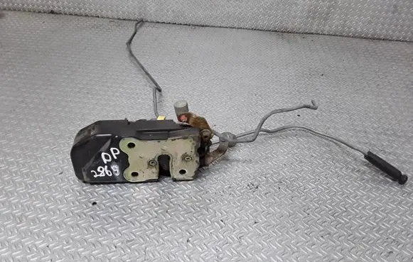 Chrysler Voyager Front door lock