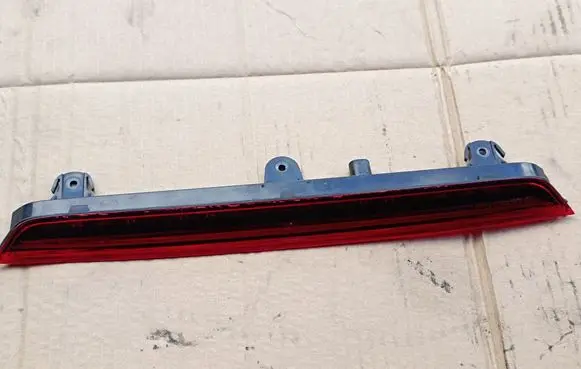 Audi Q7 4L Third/center stoplight 4L0945097 2DA965096