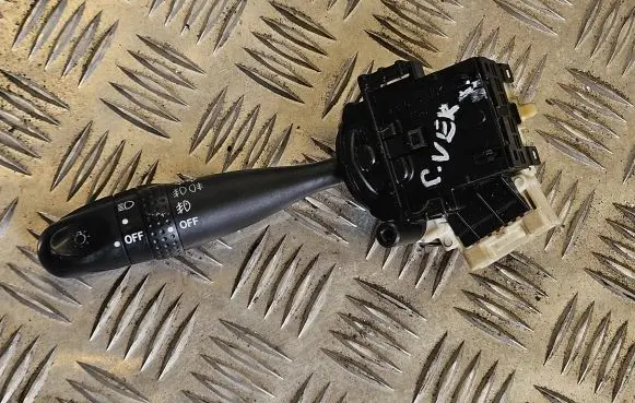 Toyota Corolla Verso AR10 Indicator stalk 173648