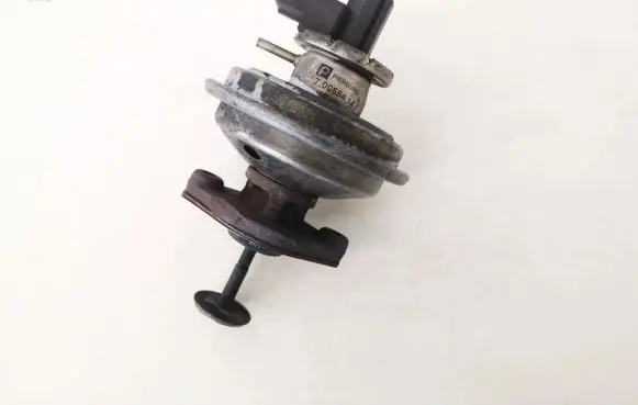 BMW 3 E90 E91 EGR valve 700684140 7.00684.14.0