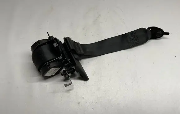 Ford Mustang VI Rear seatbelt MR3BC699D72BA3ZHE