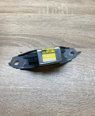 Toyota Prius (XW20) Airbag deployment crash/impact sensor 8983347030 18983347030