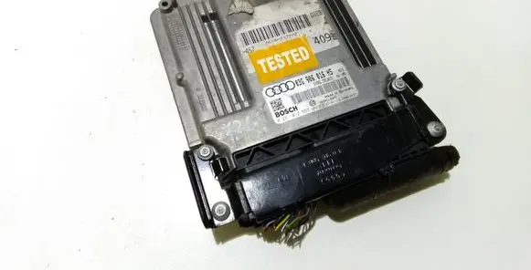 Audi A6 S6 C6 4F Engine control unit/module 03G906016HS 0281012557