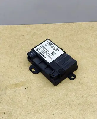 Mercedes-Benz C W204 Fuel injection pump control unit/module A2129000306 5WK11555EBF A2124460071