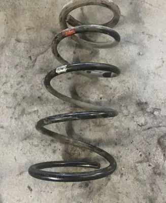 Nissan Primera Front coil spring