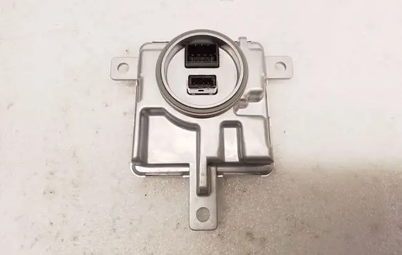 Audi A4 S4 B8 8K Headlight ballast module Xenon 8K0941597E W003T22071