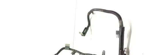 Mercedes-Benz C W203 Positive cable (battery) A2035401335