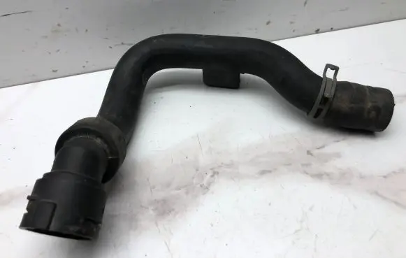 Audi A4 S4 B6 8E 8H Engine coolant pipe/hose 8E0121101C