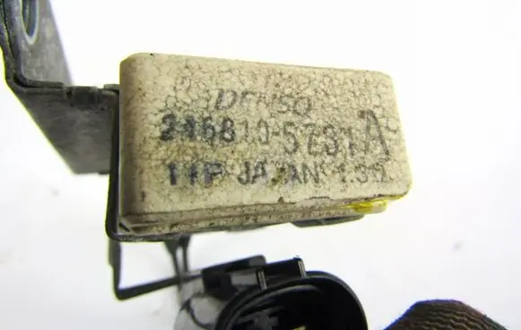 Toyota Yaris Coolant fan relay 2468105731A