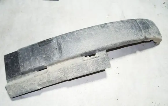 Volkswagen Multivan T4 Front bumper foam support bar 7D0807693A