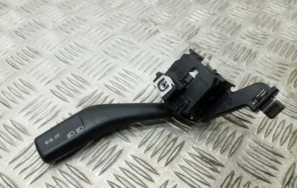 Volkswagen Golf V Indicator stalk 1K0953513