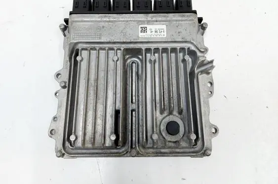 BMW X3 G01 Engine control unit/module ECU 8472586