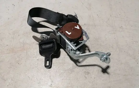 Nissan Pathfinder R52 Rear seatbelt 888453JA1B
