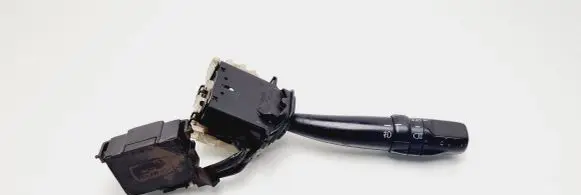 Toyota Avensis T220 Indicator stalk 17A089B
