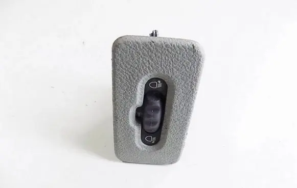 Nissan Interstar Headlight level height control switch